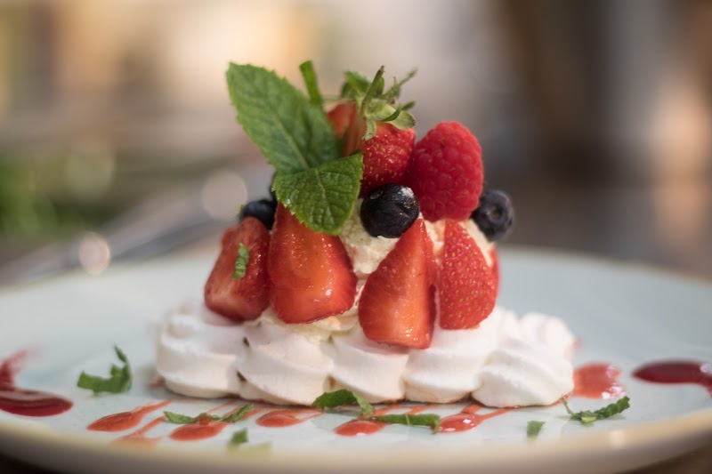 The Canbury Arms - Photo 2